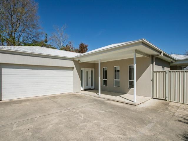 Townhouse for sale in Albury, New South Wales