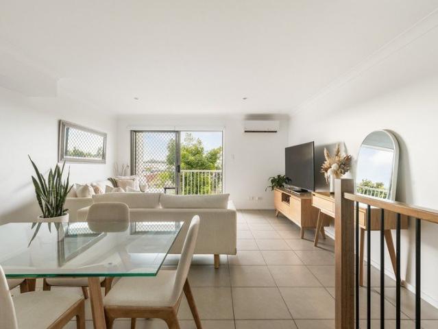 Townhouse for sale in Methul, Queensland