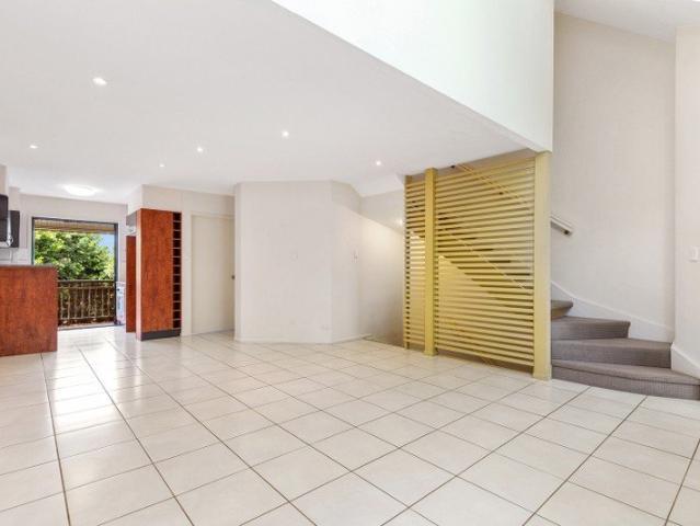 Apartment for rent in Toombul, Queensland