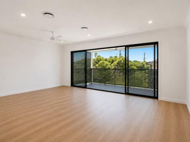 Townhouse for rent in Toombul, Queensland