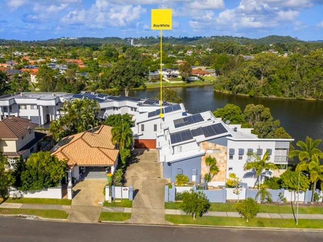 Villa for sale in Fernbrook, Queensland