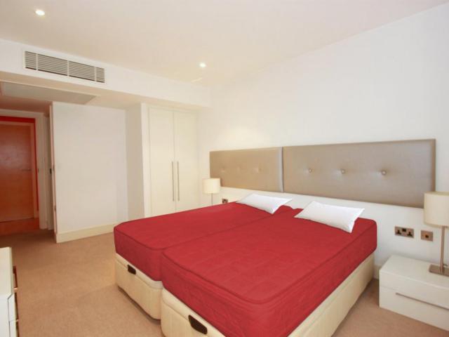 Room for rent in Westminster, Greater London