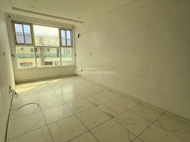 Flat for rent in Eti Osa, Lagos