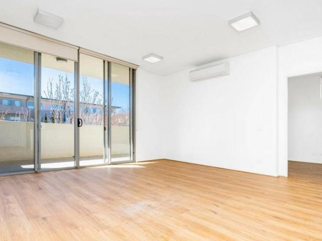 Apartment for rent in Woden, Australian Capital Territory