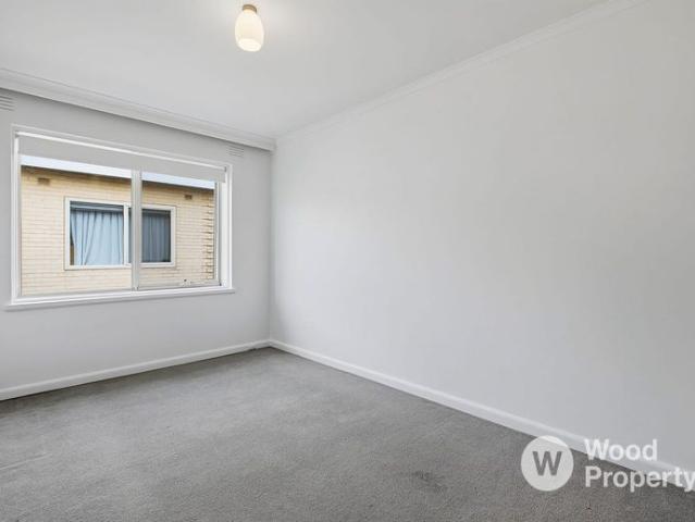 Apartment for rent in St Kilda, Melbourne