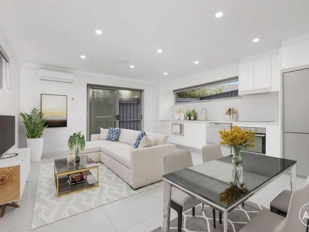 Duplex for rent in Sydney, New South Wales