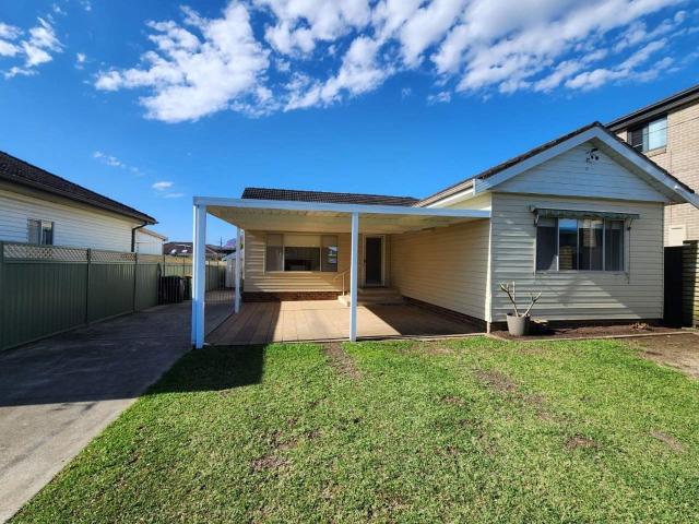 House for rent in Revesby Heights, Sydney
