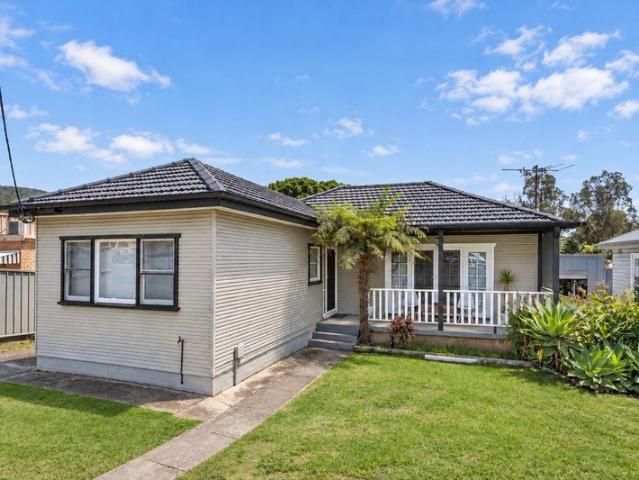 House for rent in Corrimal, Wollongong City Council