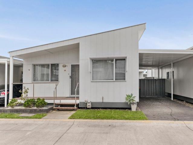 Villa for sale in Ambergate, New South Wales