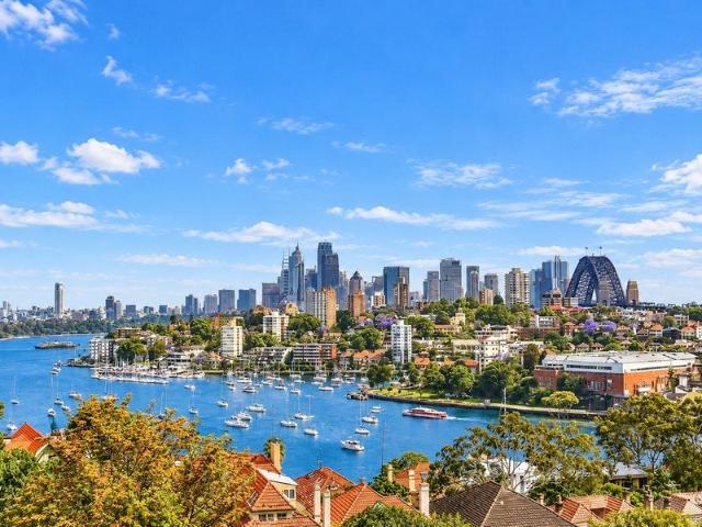 Apartment for rent in Lower North Shore, Sydney