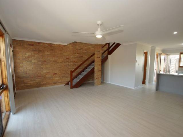 Townhouse for rent in Telegraph Point, New South Wales