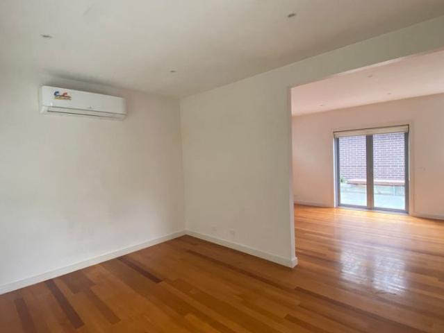 Townhouse for rent in Camerons Creek, Victoria