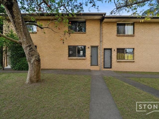 Townhouse for rent in Toombul, Queensland