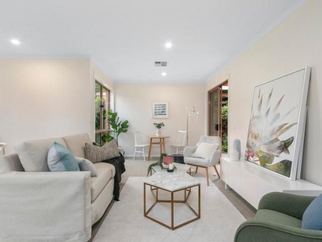 Villa for sale in Camerons Creek, Victoria