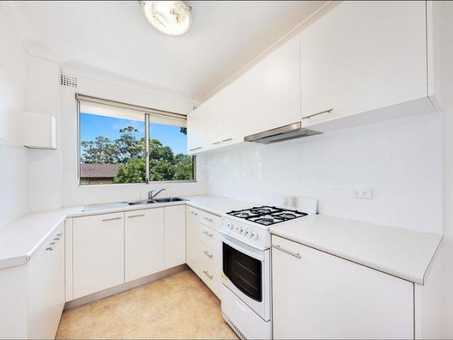 Apartment for rent in Lower North Shore, Sydney