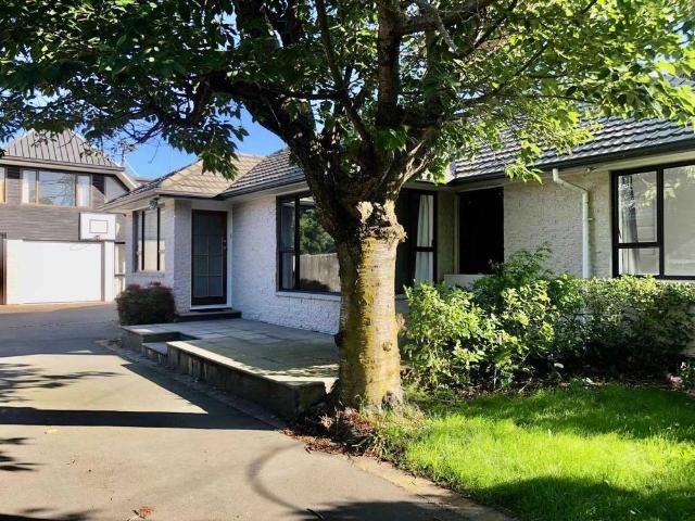 House for rent in Burnside, Christchurch