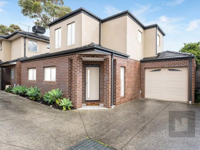 Townhouse for sale in Camerons Creek, Victoria