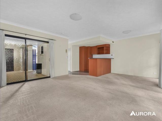 Townhouse for rent in Toombul, Queensland