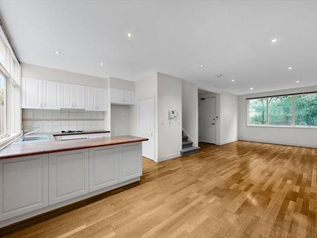 Townhouse for rent in Camerons Creek, Victoria