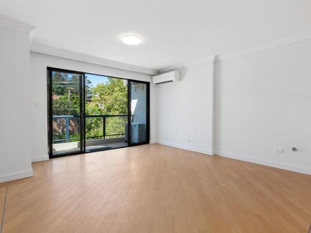Apartment for rent in Lower North Shore, Sydney