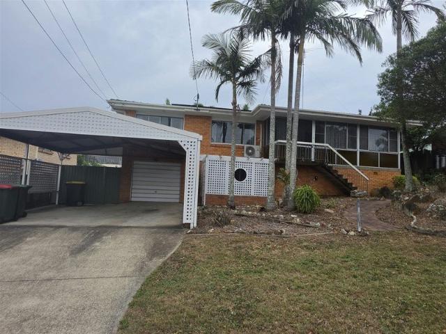 House for rent in MacGregor, Greater Brisbane