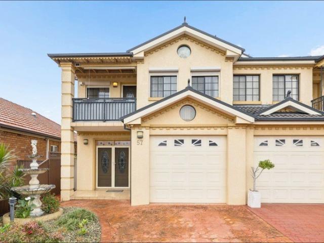 Duplex for rent in Chester Hill, Sydney