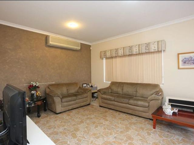 House for rent in Canning Vale, Western Australia
