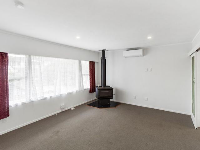 House for rent in Manurewa, Oroua County