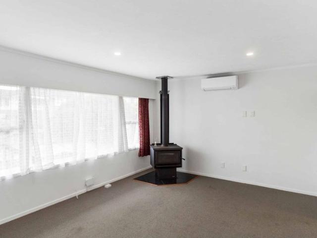 House for rent in Manurewa, Oroua County