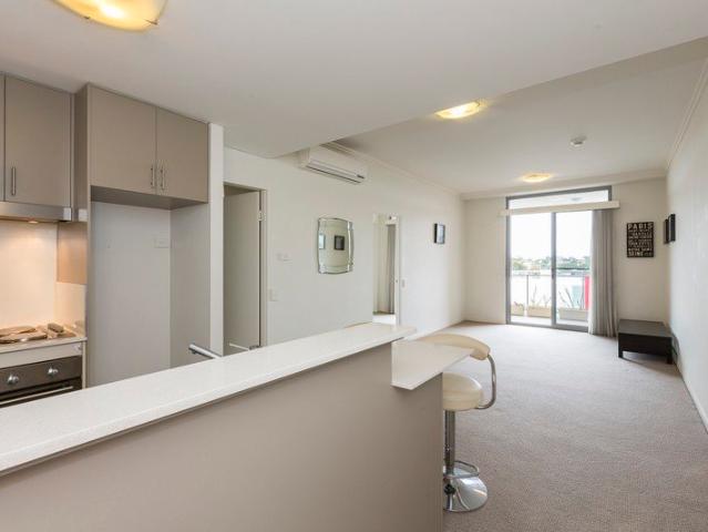 Apartment for rent in Cockburn, Western Australia
