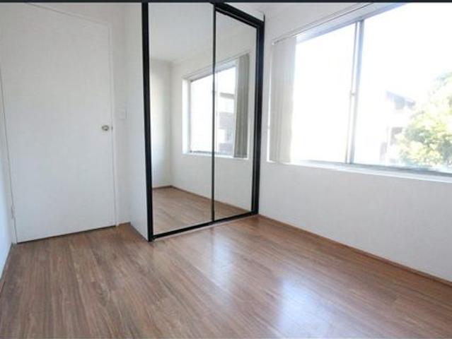 Apartment for rent in Sydney, Liverpool City Council