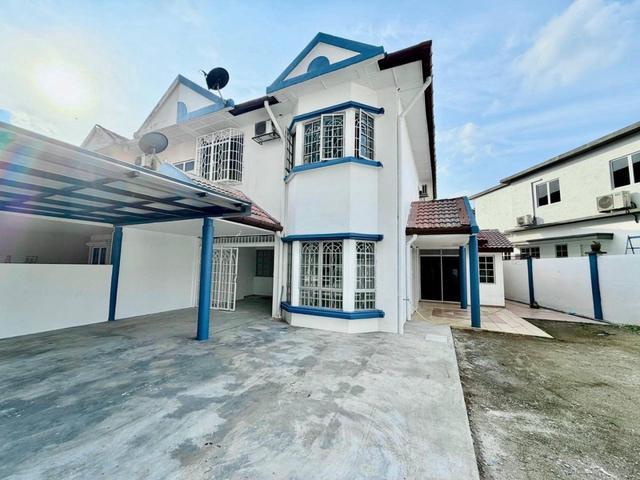 Terraced House for rent in Country Heights Damansara, Kuala Lumpur
