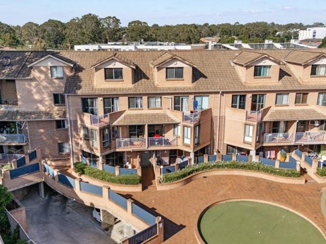 Apartment for rent in Toongabbie, Sydney