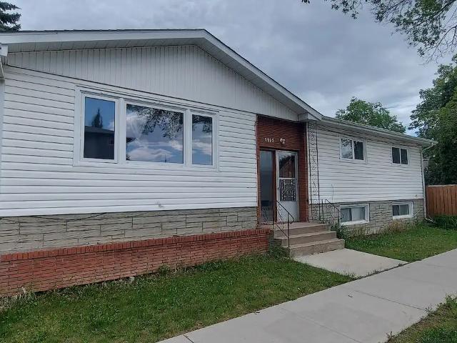 Apartment for rent in Wedgewood, Alberta