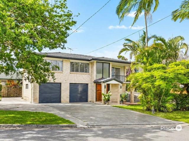 House for sale in MacGregor, Greater Brisbane