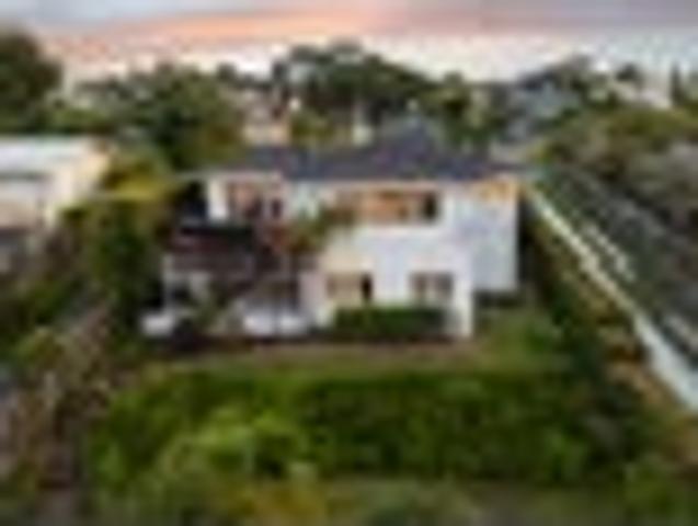 House for sale in Whangaparaoa