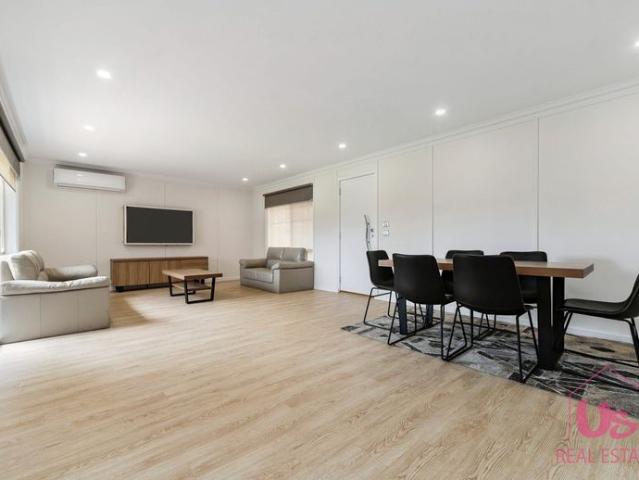 House for rent in Carrum Downs, Melbourne