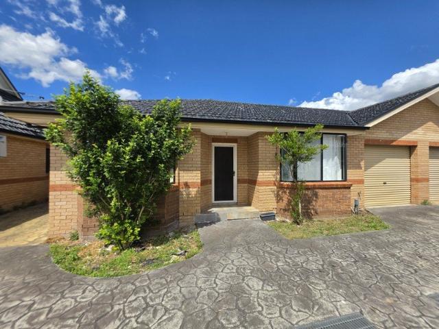 Villa for rent in Sefton, Sydney