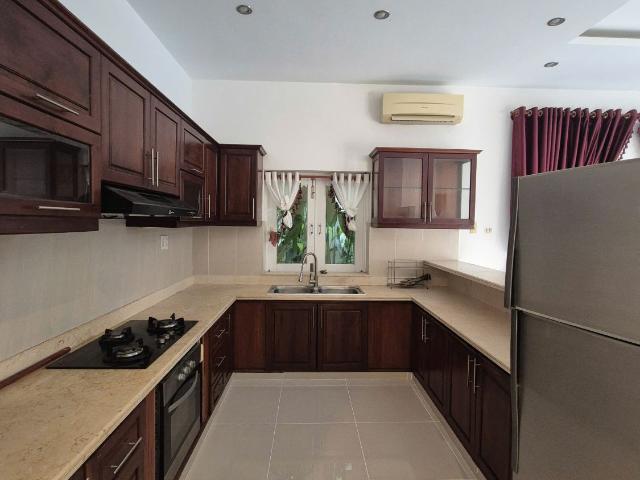 Biệt Thự cho thuê tại Khu phố 11, Thành phố Hồ Chí Minh