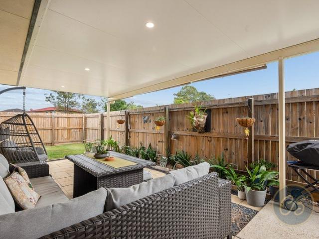 Villa for sale in Toombul, Queensland
