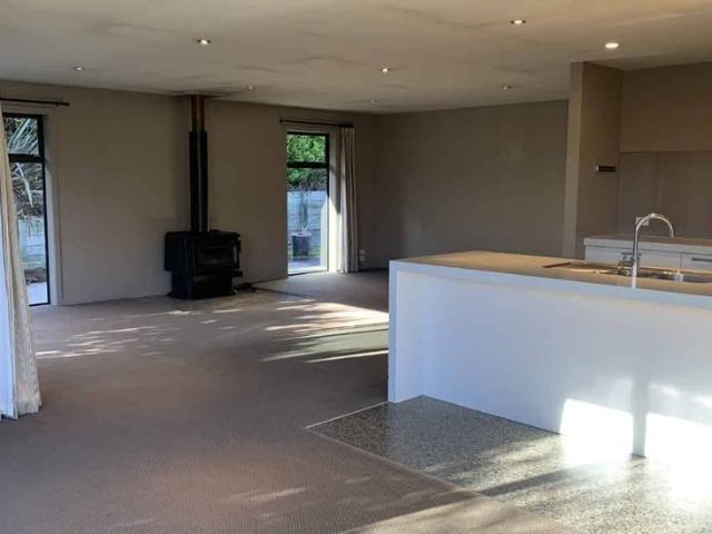 House for rent in Otakou