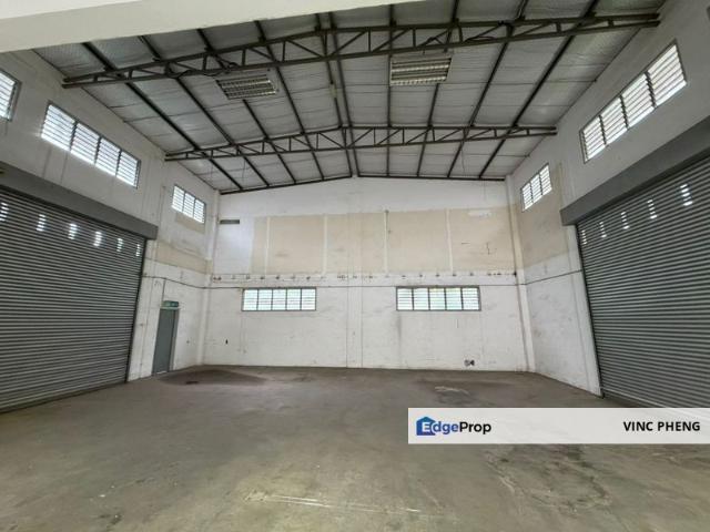 Warehouse for rent in Cheng, Malaka