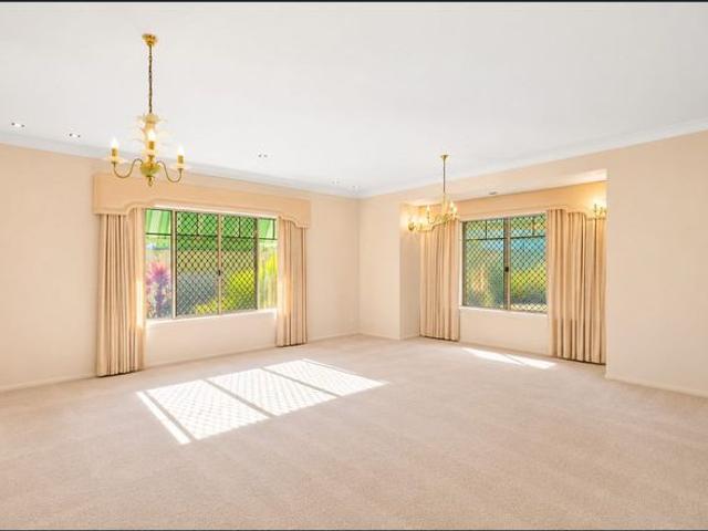 House for rent in Clear Island Waters, Gold Coast City