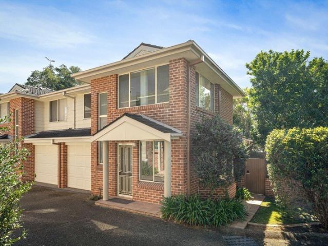 Townhouse for sale in Sutherland, New South Wales