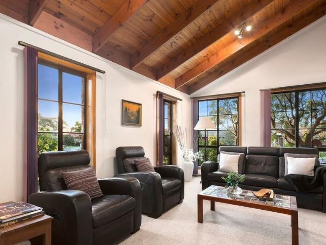 House for rent in Mill Park, Melbourne
