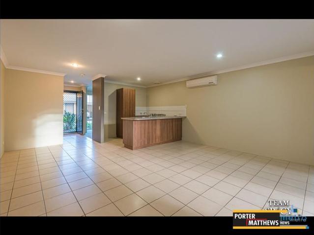 Townhouse for rent in East Cannington, Western Australia