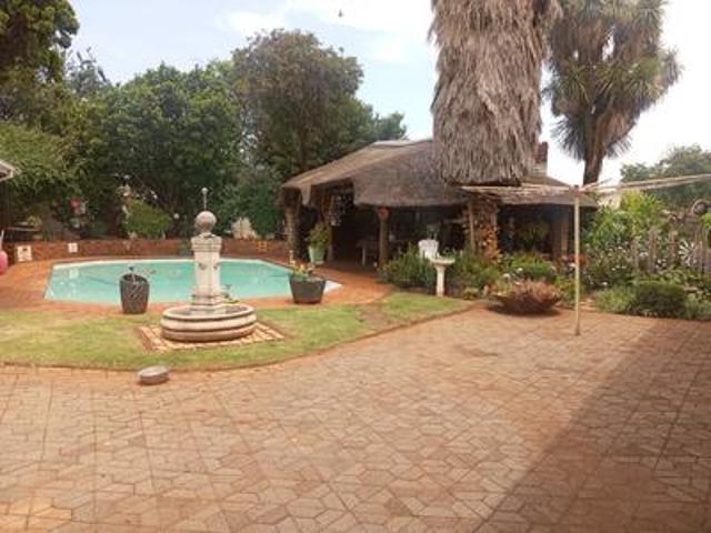 House for sale in Springs, City of Ekurhuleni Metropolitan Municipality