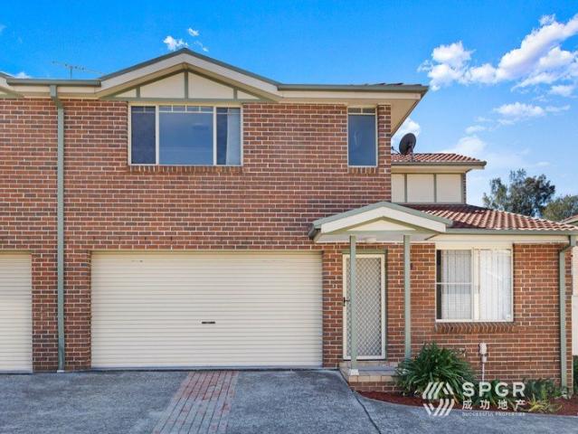 Townhouse for rent in Sydney, New South Wales