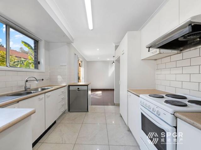 Townhouse for rent in Sydney, New South Wales