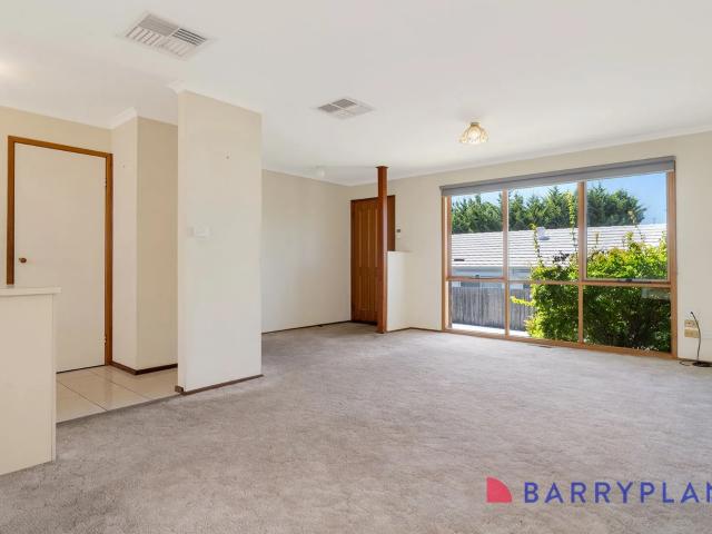 House for rent in Meadow Heights, Melbourne